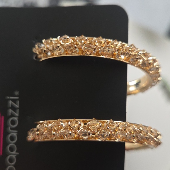 paparazzi Jewelry - Paparazzi Gold Sparkly Hoop Earrings NWT